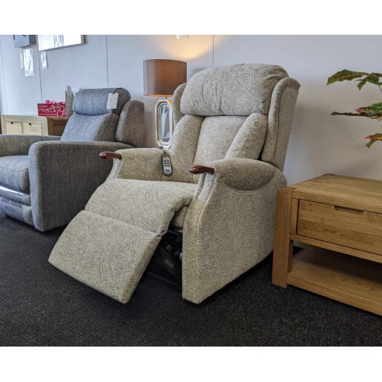  SHOWROOM CLEARANCE ITEM - RISER RECLINER - Celebrity Canterbury Standard Dual Motor Lift & Rise Recliner