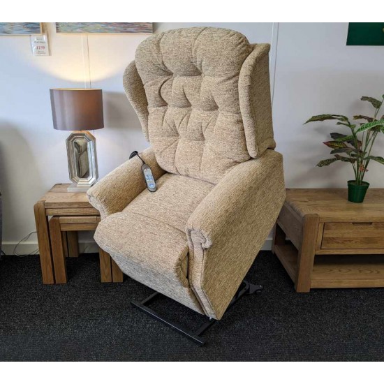  SHOWROOM CLEARANCE ITEM - RISER RECLINER - Celebrity Woburn Standard Dual Motor Lift & Rise Recliner