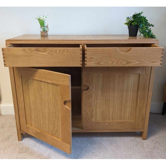  SHOWROOM CLEARANCE ITEM - Ercol Furniture Bosco 1384 Small Sideboard