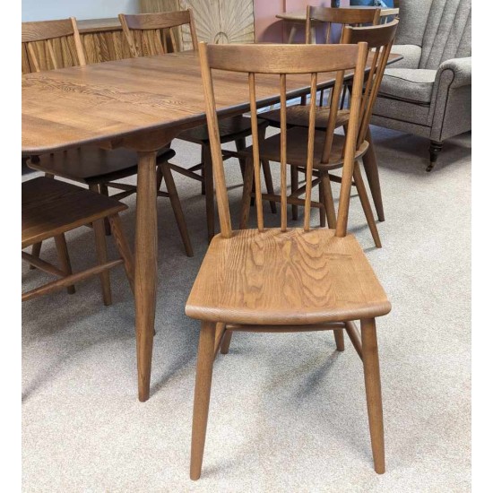  SHOWROOM CLEARANCE ITEM - Ercol Furniture Fairmile Dining Table & Chairs 