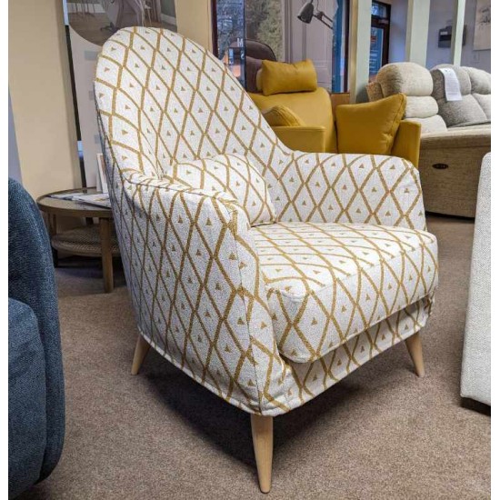  SHOWROOM CLEARANCE ITEM - Fama Miranda Chair