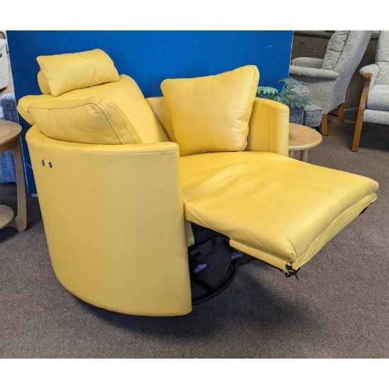  SHOWROOM CLEARANCE ITEM - Fama Moonrise Swivel Relax Recliner Chair