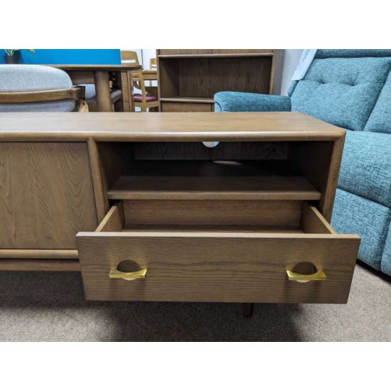  SHOWROOM CLEARANCE ITEM - G Plan Cabinet Collection Marlow TV Cabinet