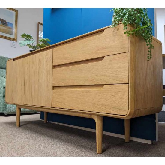  SHOWROOM CLEARANCE ITEM - G Plan Cabinet Collection Winchester Sideboard