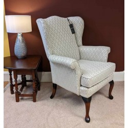  SHOWROOM CLEARANCE ITEM - Parker Knoll Hartley Chair