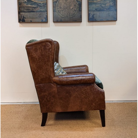  SHOWROOM CLEARANCE ITEM - Tetrad Constable Wing Chair