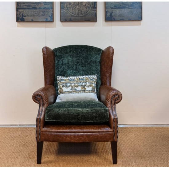  SHOWROOM CLEARANCE ITEM - Tetrad Constable Wing Chair