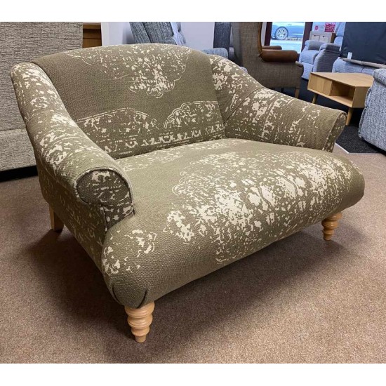 SHOWROOM CLEARANCE ITEM - Tetrad Jacaranda Snuggler