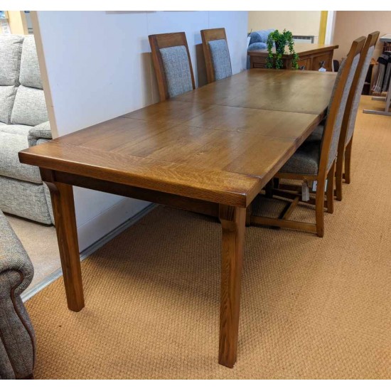  SHOWROOM CLEARANCE ITEM - Old Charm Wood Bros Chatsworth Extending Dining Table & 4 Harris Tweed Chairs - Model Numbers 3224 & 2899