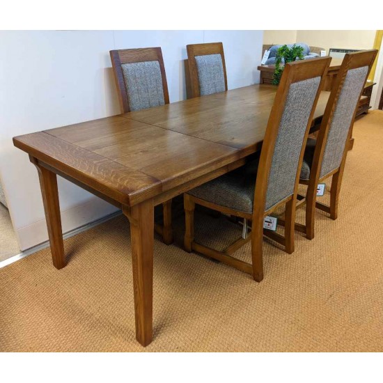  SHOWROOM CLEARANCE ITEM - Old Charm Wood Bros Chatsworth Extending Dining Table & 4 Harris Tweed Chairs - Model Numbers 3224 & 2899