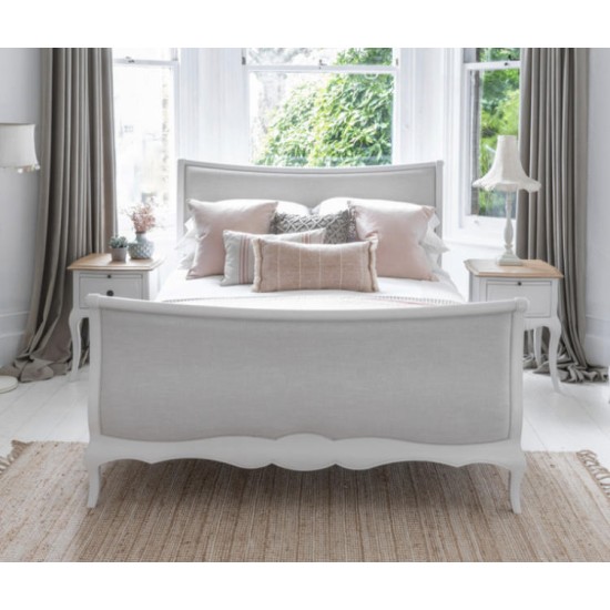 Willis and Gambier Amelie High End Bed